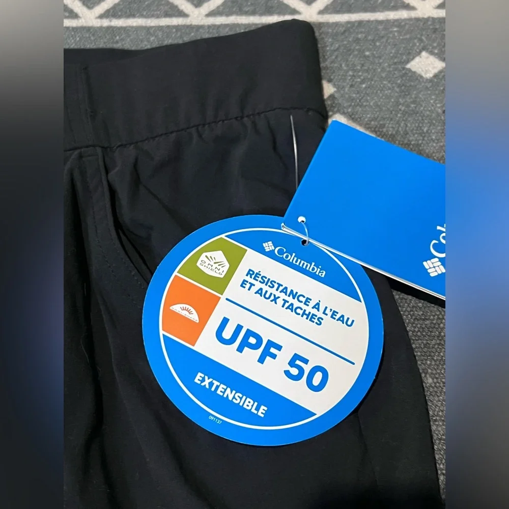 Columbia UPF 50 Black Flat Front outdoor capris women’s L - Picture 3 of 6